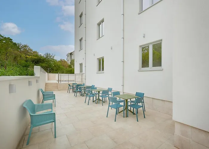 Garni Hotel Larimar